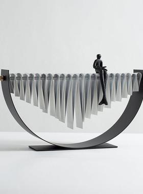 现代简约金属摆件创意阅读思考人物摆设样板间客厅玄关柜软装饰品