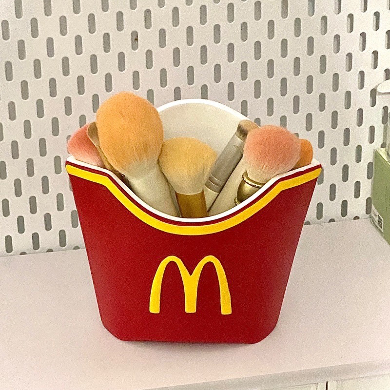 麦门永存笔筒网红趣味麦当劳薯y条创意插花瓶摆件桌面化妆刷收纳