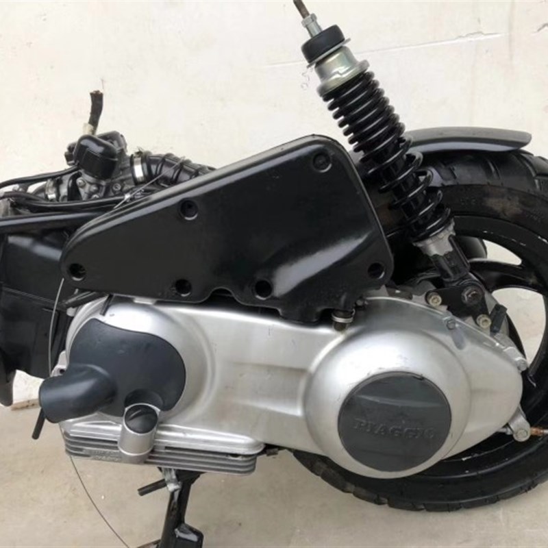 碧桥台风125发动机总成城市飞B行运动建江飞150威美夫人100