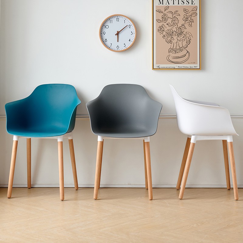 塑料椅靠背扶手餐椅家用实u木腿加厚卧室化妆椅子网红创意书桌凳