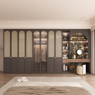 法式 复古风实木藤编门大衣柜带梳妆台一体家用中古衣橱衣帽间定制