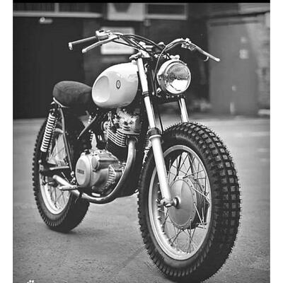 覆古改装通用22mm钢制车把 侉子车把管M型车把蝴蝶车把SR400幼兽