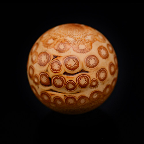 精品天然满钉竹根手球盘玩手把件竹雕老料纯手工打磨文玩收藏