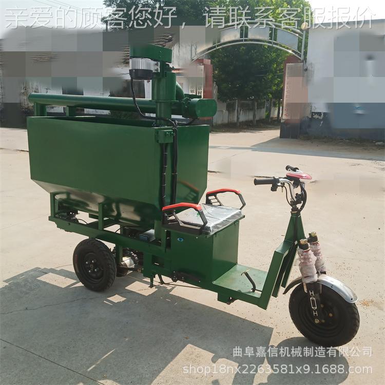 IJY28吨四驱平衡轴喂料车自动喂料车水式爬坡车4v饲料转运车喂0料