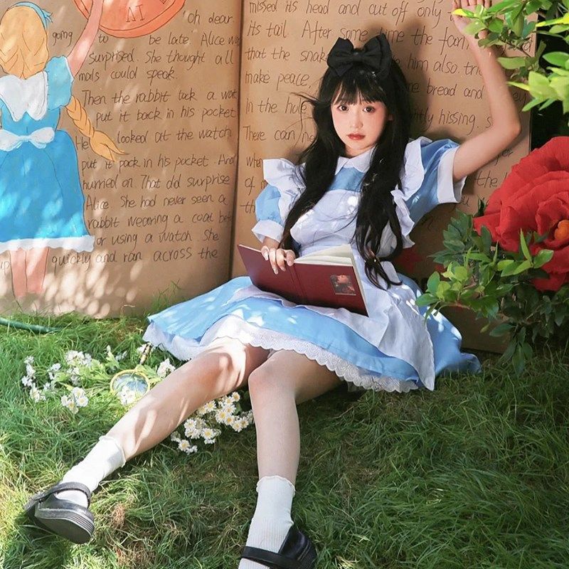 爱丽丝梦游仙境女仆装cos万圣节可爱二次元少女lolita软妹连衣裙