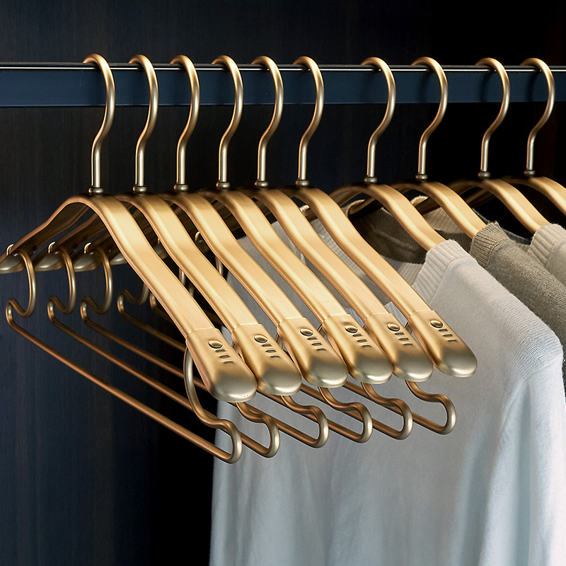 太空铝合金衣架防肩角家用挂衣加厚高端轻奢金色高级衣服衣架