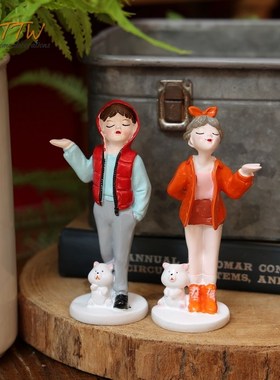 青春活力甜美情侣活泼俏皮款树脂温馨情人礼物桌面家居装饰摆件