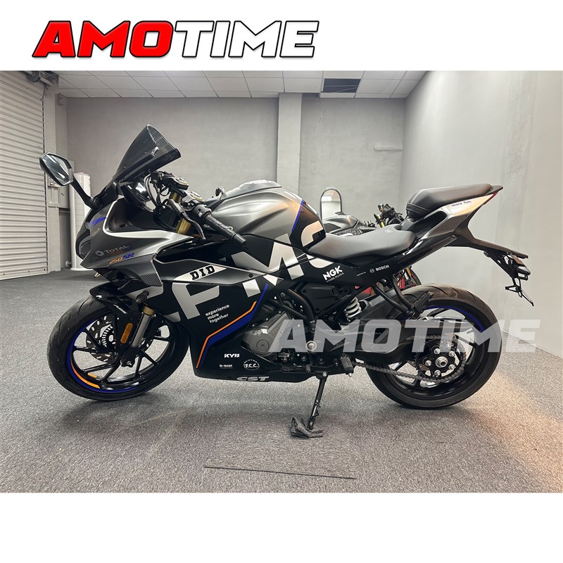 亚摩改装适用春风250SR改w装竞技风挡一体式MY22加高挡风拼接款