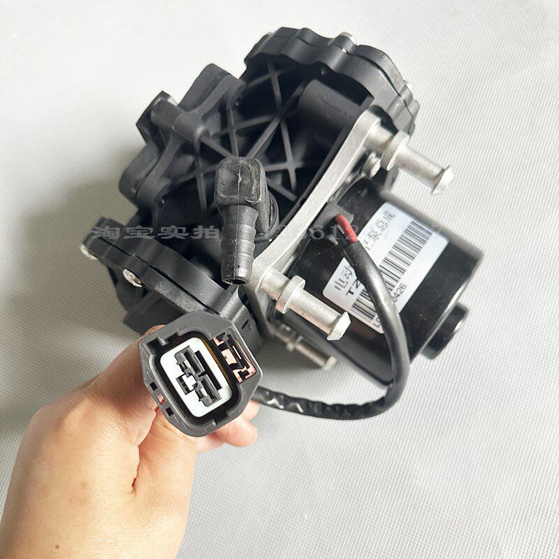 北汽新能源EU5EC3刹车真空泵助力器刹车总成真空助力泵真空泵12V