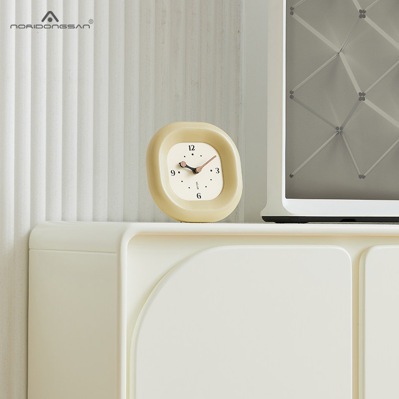 屋准客厅奶油风网红时钟卧室装饰座钟桌面创意钟表摆件2024新款,家居饰品,座钟,淘宝优惠券,粉丝福利购,淘宝优惠卷