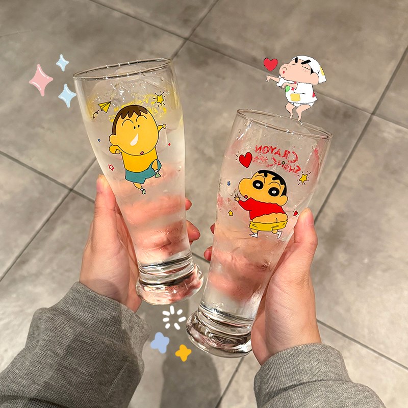 正版蜡笔小新啤酒杯大容量玻璃杯水杯家用杯子酒杯果汁杯饮料杯