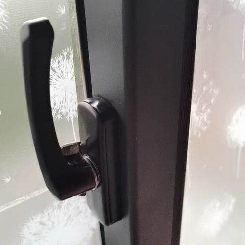 不锈钢平移门钩锁月牙锁长孔阳台推拉老式月牙锁锁钩配件转动搭扣