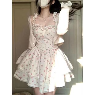 小个子吊带碎花连衣裙子女夏季休闲新款初恋甜美气质收腰a字短裙