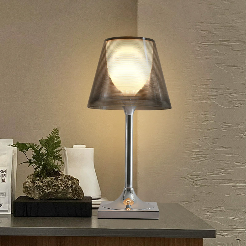 KAITAI现代简约卧室床头台灯轻奢高级感氛围床头灯客厅置物落地灯