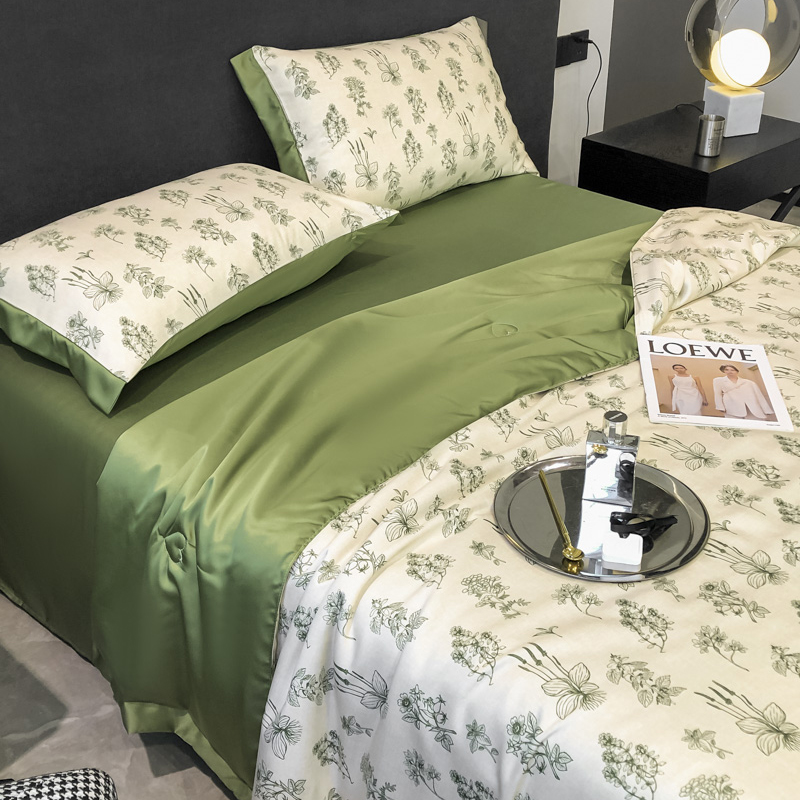 赫本风140支冰丝夏凉被四件套碎花夏季薄被子天丝滑空调被可水洗