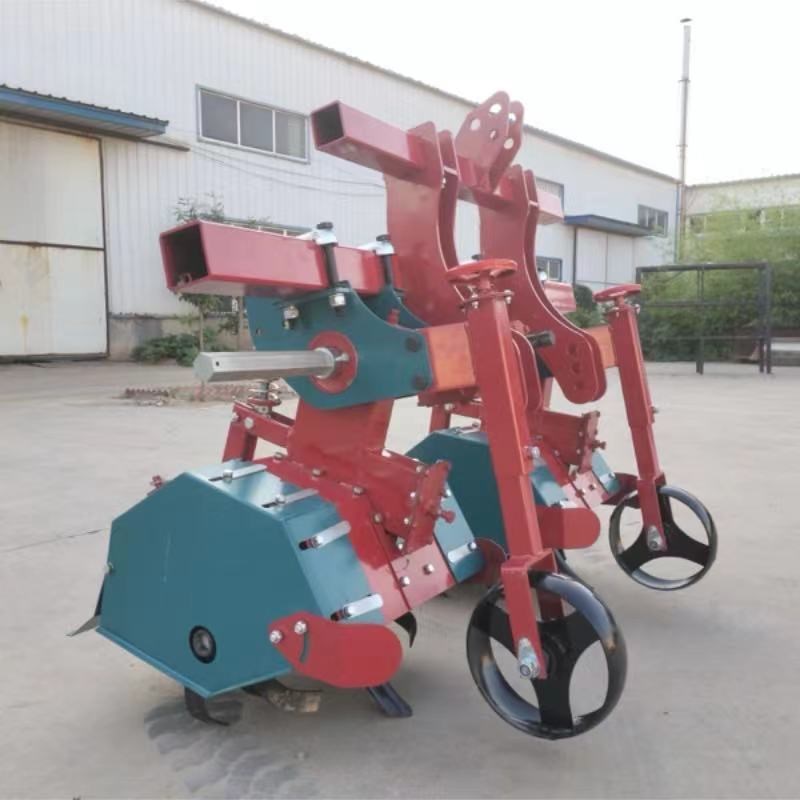 中耕除草机松土培土施肥玉米大豆锄麦茬地新款拖拉机带旋耕除草机