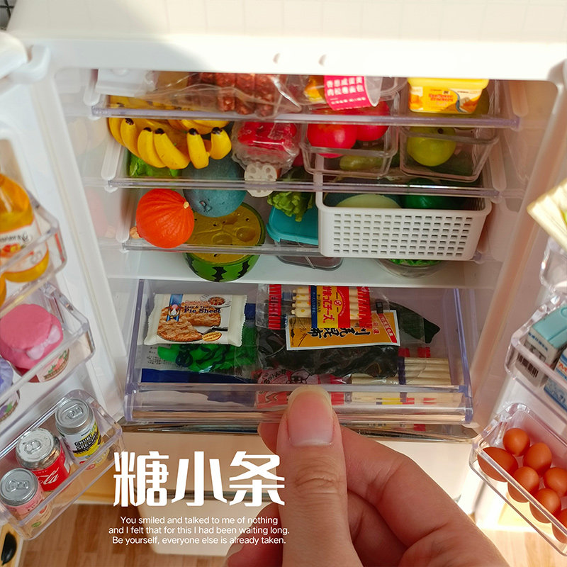 微缩食玩冰箱模型1:6迷你厨房娃屋用冰箱可亮灯 玩具