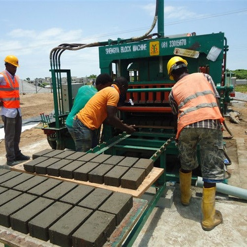 胜亚 QT5-15 空心砖机 shengya QT5-15 block machine