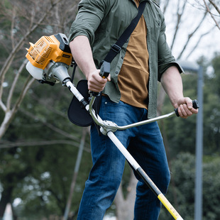 草坪修边打剪草机 割灌机 美特达 卡博.科德CC943动力割草机