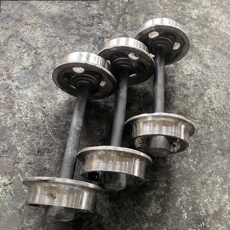 1T固定式矿车轮300实心矿车轮对600mGm/900mm轨距空心矿车轮对