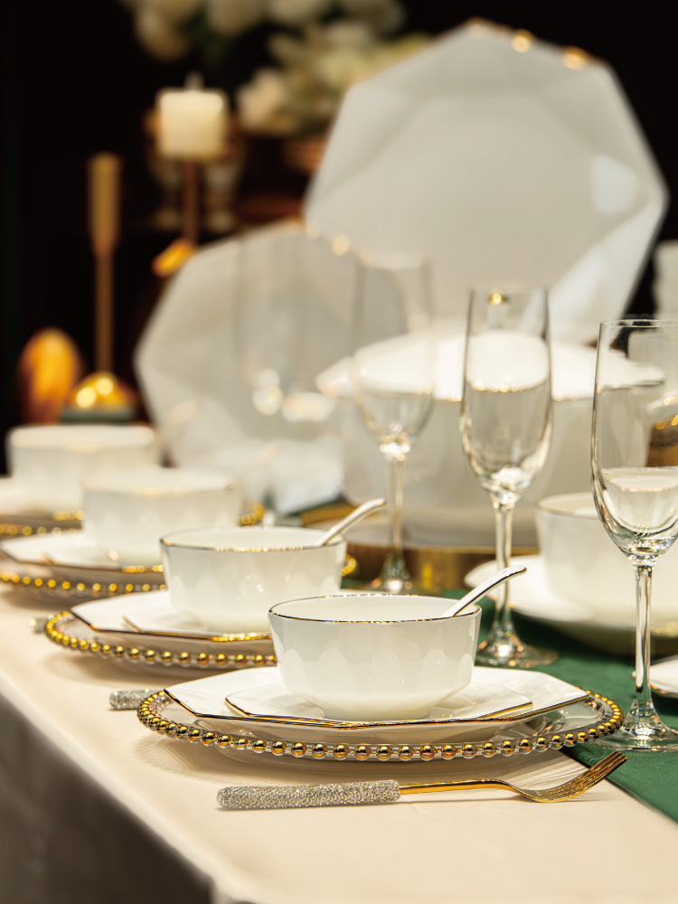 高级感家用碗碟套装八角菱形金边景德镇餐具套装轻奢碗具乔迁送礼