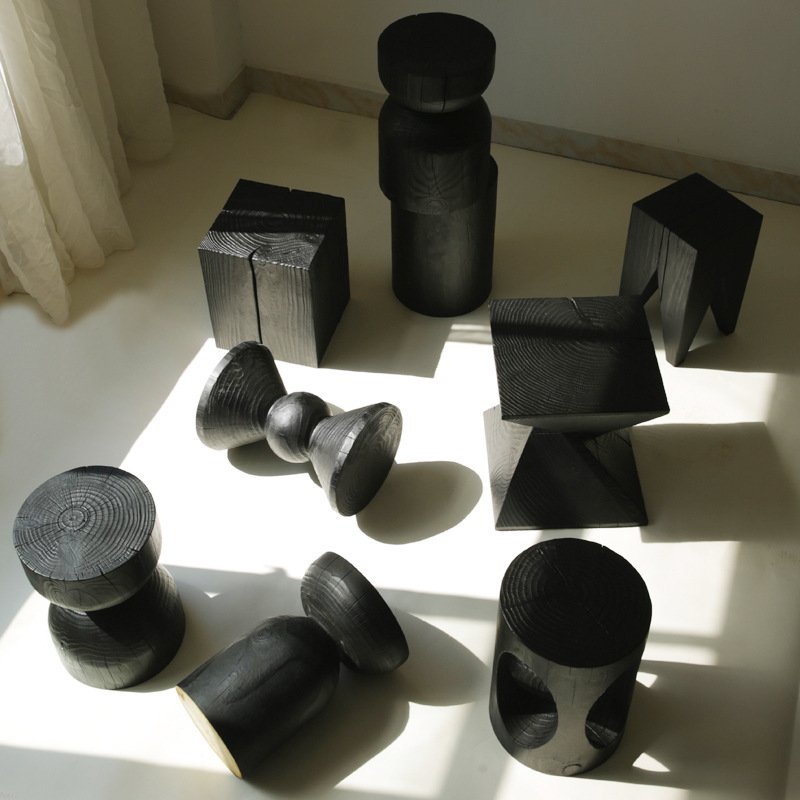 北欧实木碳化黑色几何实木墩坐凳火烧原木民宿摆件边角几树桩凳子