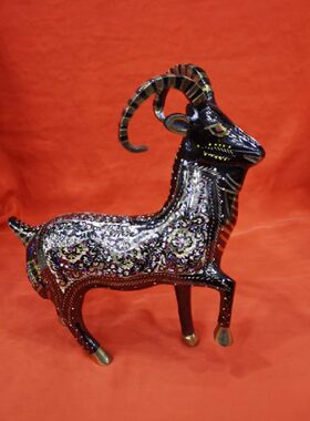 巴基斯坦铜雕工艺品客厅电视柜摆件属相羊三羊开泰羊生日礼物礼品