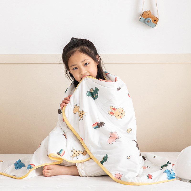 A类夏凉被夏季空调被儿童宝w宝幼儿园小被子学生宿舍薄被芯可机洗