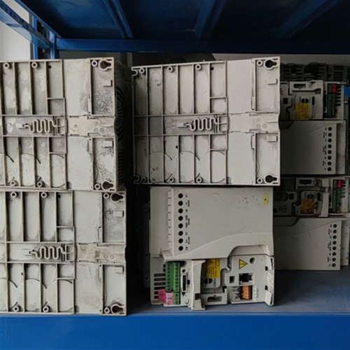ABB变频器ACS355-03E-12A5-4 测试好的包好议价
