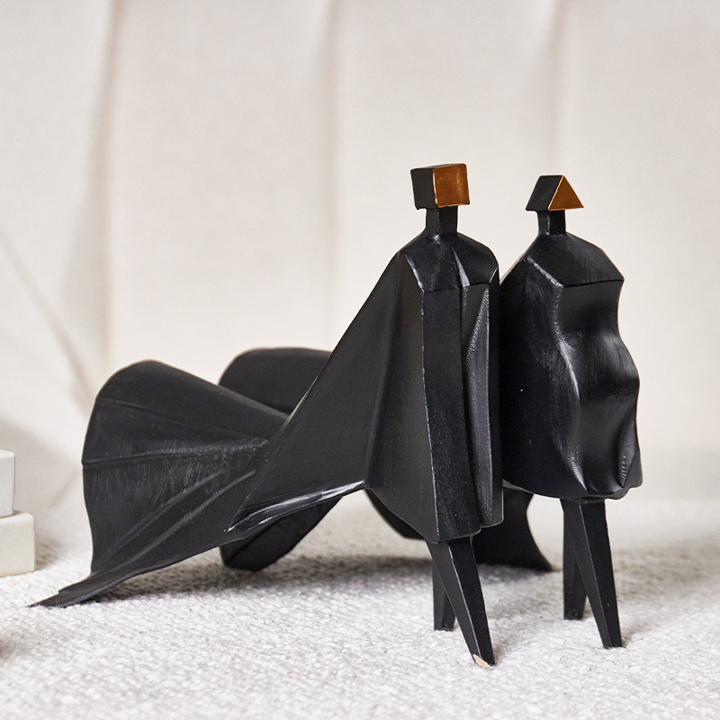 梵茜创意艺术金属人物电视柜酒柜玄关样板间售楼处饰品摆件工艺品