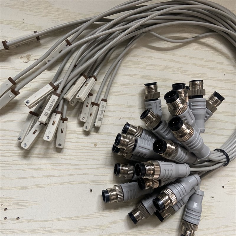 磁性感应开关DMSG DMS DM-C08 C12航空插头PC08 PC12 C08