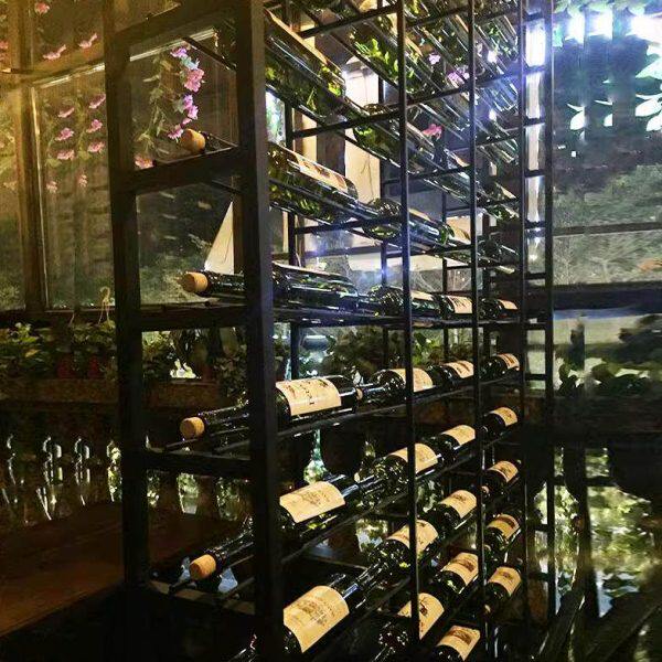 简易铁艺酒架隔断工业风LOFT音乐餐厅酒吧卡座隔断屏风葡萄酒装饰