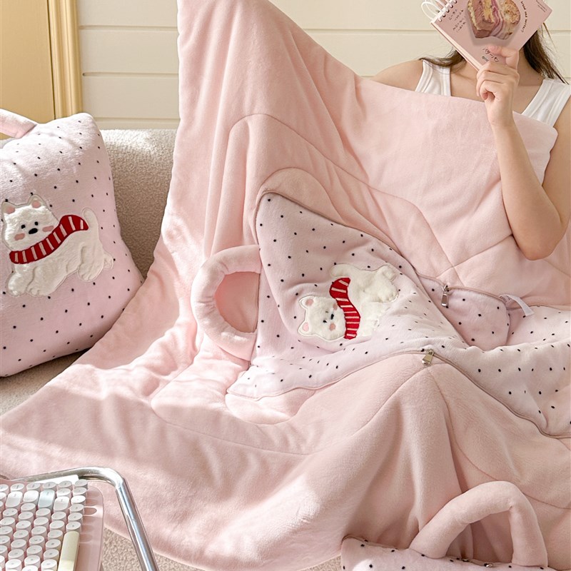 加厚狗牛奶绒抱枕被子两用午睡二合一加厚办公室靠U垫车载枕头盖