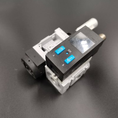 德国FESTO压力开关SDE1-D10-G2-M5-L-PI-M1/MS4-EE-1/4-10V24-5