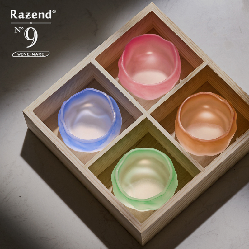 彩色玻璃小酒杯 主人杯琉璃杯清酒品杯国潮风小茶杯品茗茶上神杯