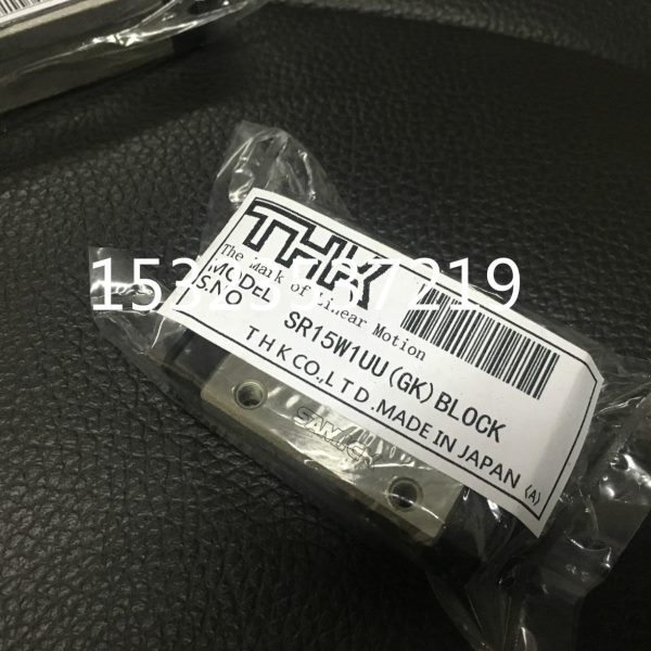 THK SR15W 滑块 THK SSR HSR15 20 SHW14 SHS25 30 R V XW A