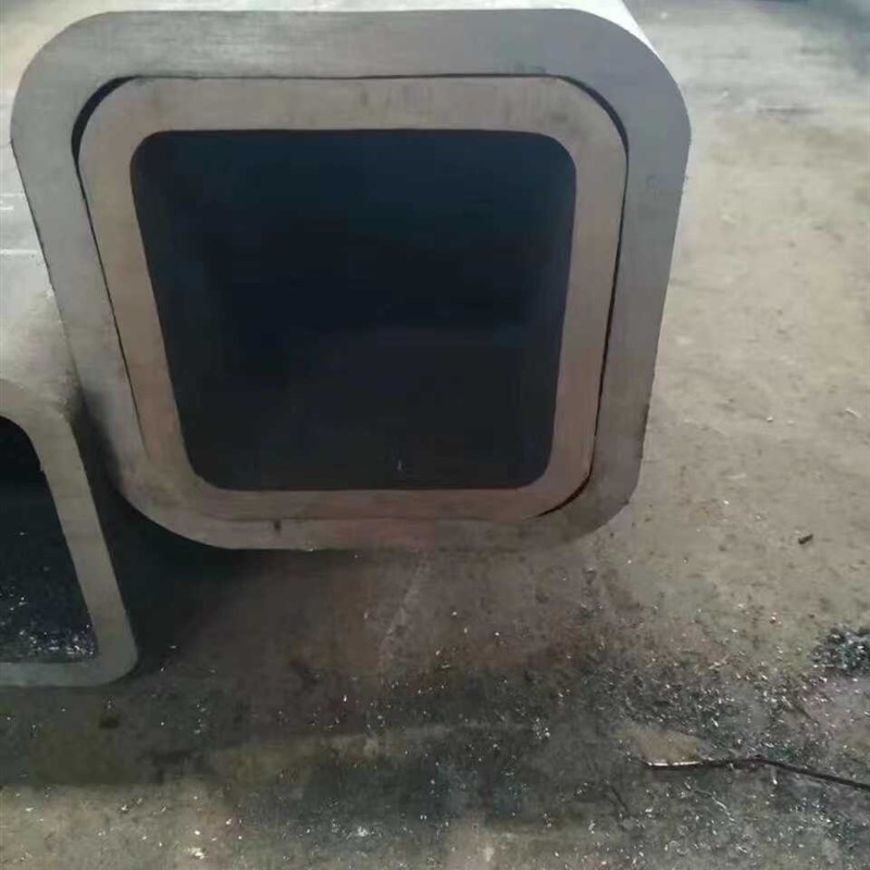 方管钢材30  50 60 80无缝方矩管空心方管加厚壁方钢管冷拔矩形管