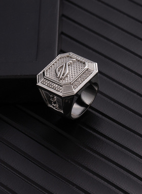欧美潮酷镶钻男士戒指
