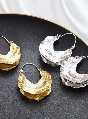 U形荷叶边耳环高级感轻奢小众耳饰肌理感金属耳扣女欧美风饰品