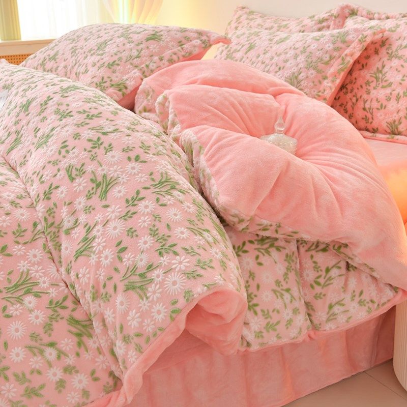 牛奶绒6D雕花绒四件套2024新款加厚保暖秋冬家用卧室床上被套床单,床上用品,床品套件/四件套/多件套,淘宝优惠券,粉丝福利购,淘宝优惠卷