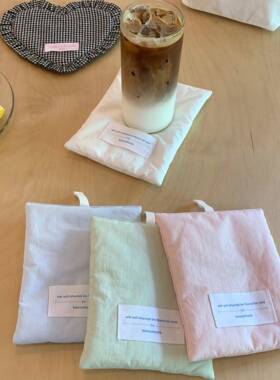 henceforth纯色夹棉杯垫方形可挂餐垫ins风家居装饰小众手作棉质