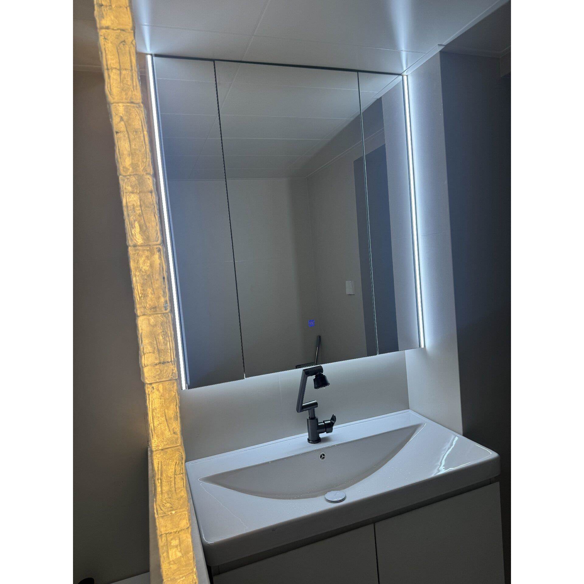 智能浴室镜柜挂墙式带背光灯防雾卫生间镜子置物架单独收纳可定制