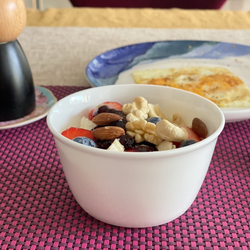 出口造型4.5英寸11厘米纯白高温G高骨瓷小碗微波炉洗碗机适用