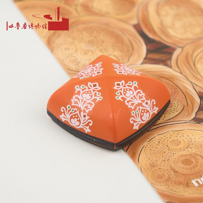 新疆吐鲁番博物馆文创中花帽冰箱贴民族特色旅行纪念品伴手礼物