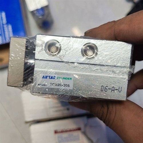 三轴气缸 TCM20X20S 七台
