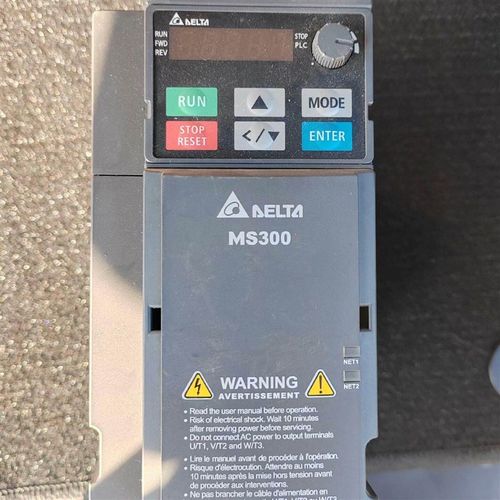 台达变频器  VFD9A0MS43ANSAA  3.7kw
