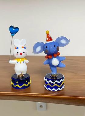 易博釉面手工马戏团旋转小动物饰品可爱电视柜入口装饰礼品