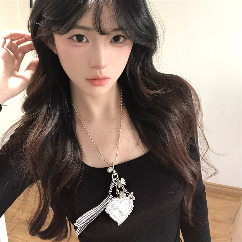 甜酷少女风蕾丝爱心镜子项链