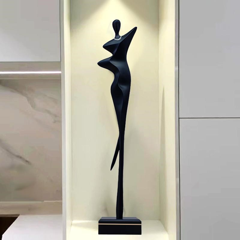 玄关入户艺术轻奢瘦长型壁龛酒店抽象G人物雕塑落地摆件高级感装