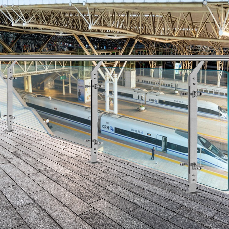 厂家直供 生产批发高铁站楼梯扶手立柱 不锈钢玻璃工程栏杆立柱